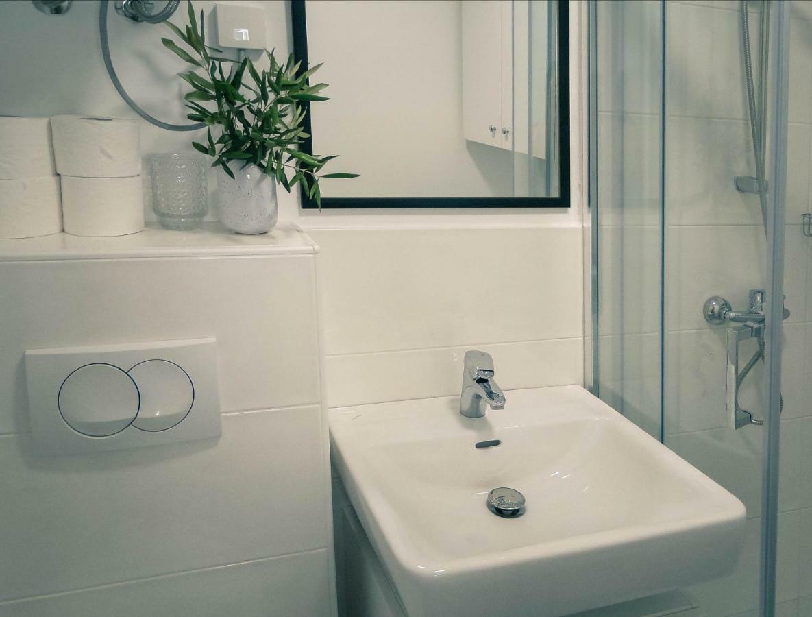 איזולה Apartma Na Terasi מראה חיצוני תמונה